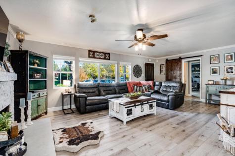 133 Bluebird Drive Windsor CA 95492
