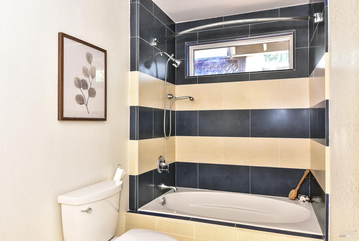 285 E Agua Caliente Road Sonoma CA 95476