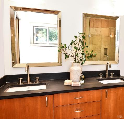 285 E Agua Caliente Road Sonoma CA 95476