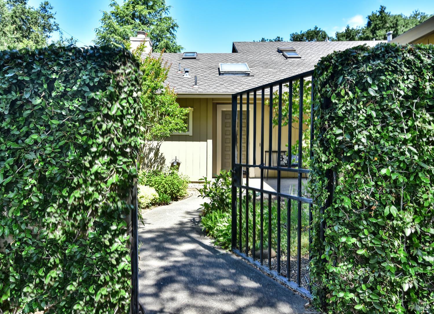 285 E Agua Caliente Road Sonoma CA 95476