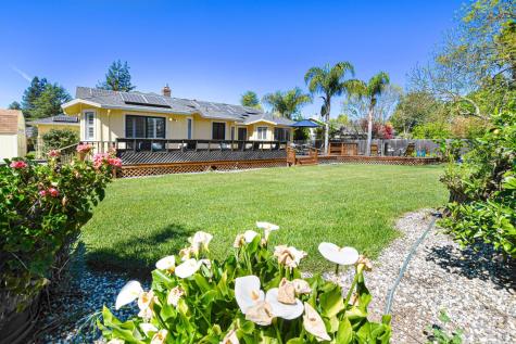 186 Barrio Way Windsor CA 95492