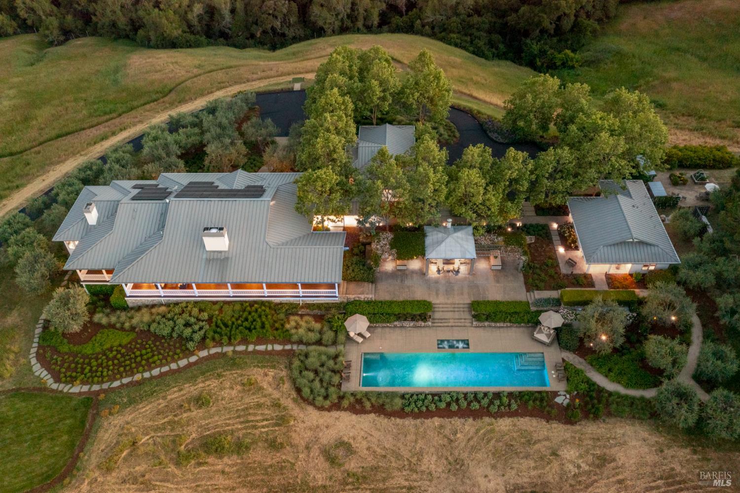 3075 Dry Creek Road Napa CA 94558