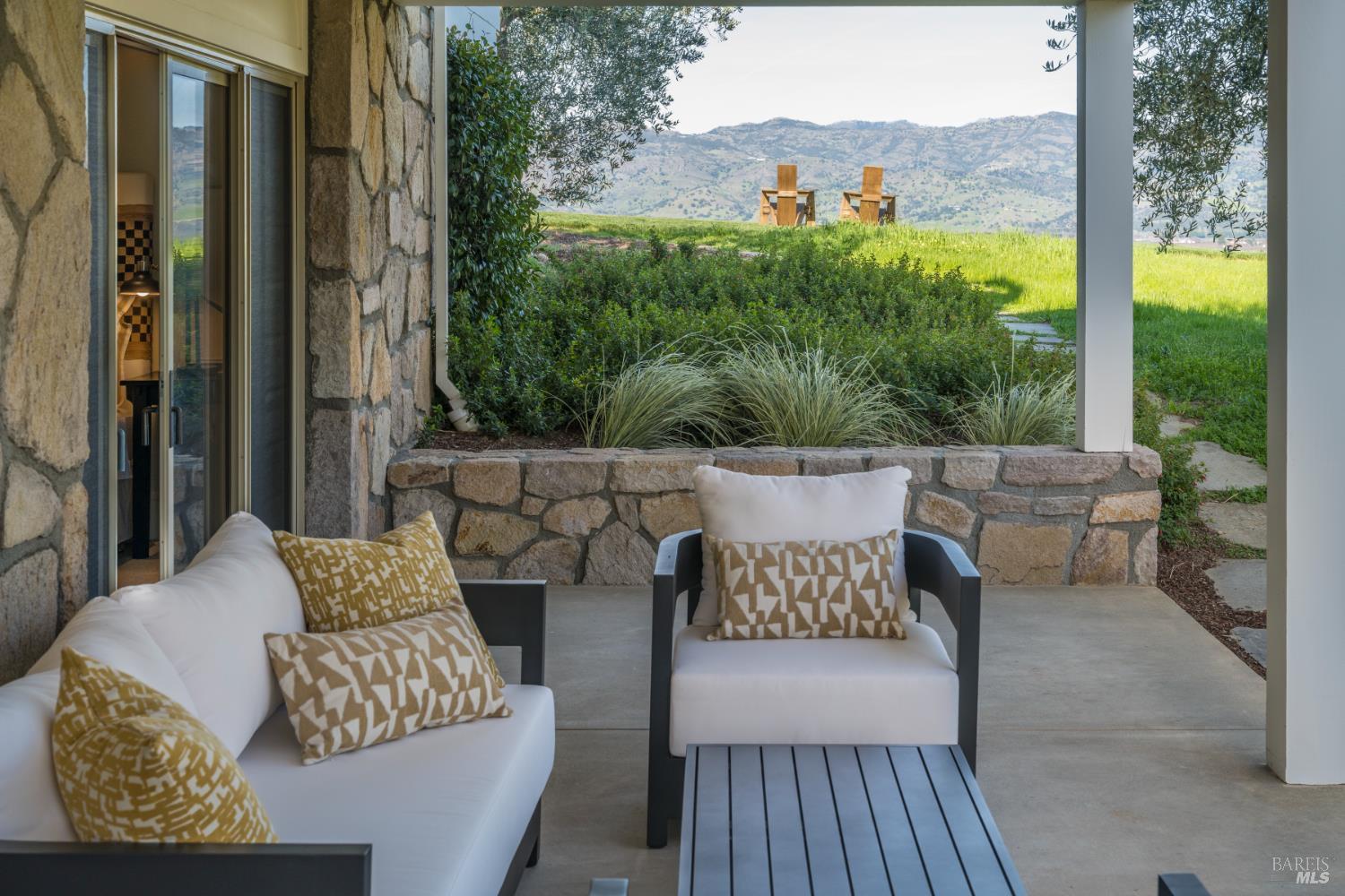 3075 Dry Creek Road Napa CA 94558