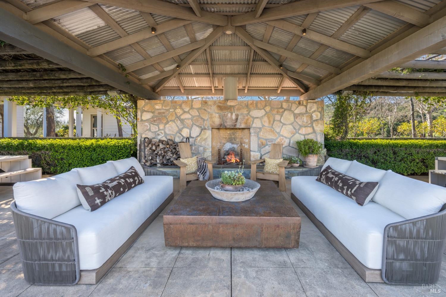 3075 Dry Creek Road Napa CA 94558