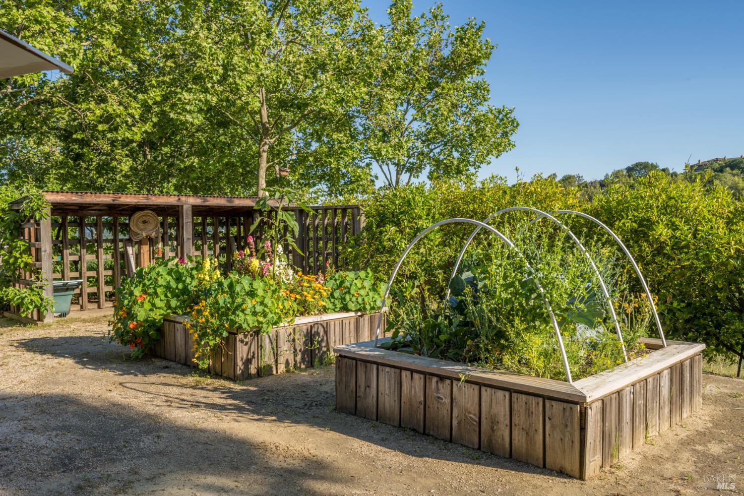 3075 Dry Creek Road Napa CA 94558