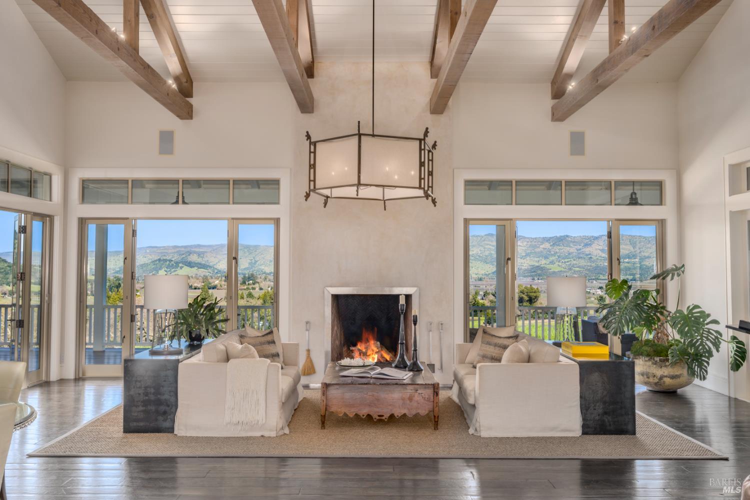 3075 Dry Creek Road Napa CA 94558