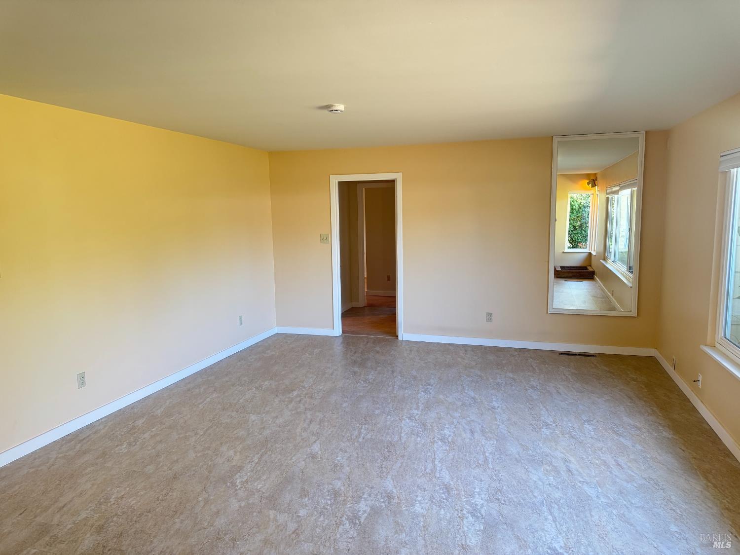 2117 Harris Court Santa Rosa CA 95401