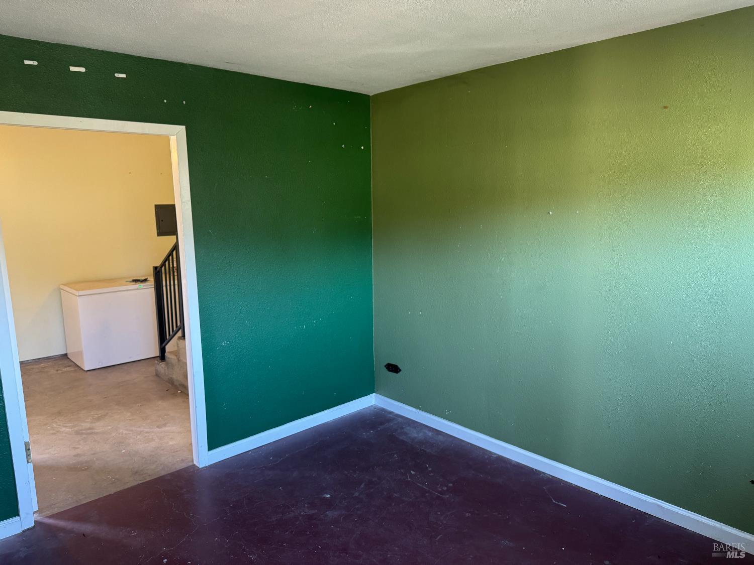 2117 Harris Court Santa Rosa CA 95401