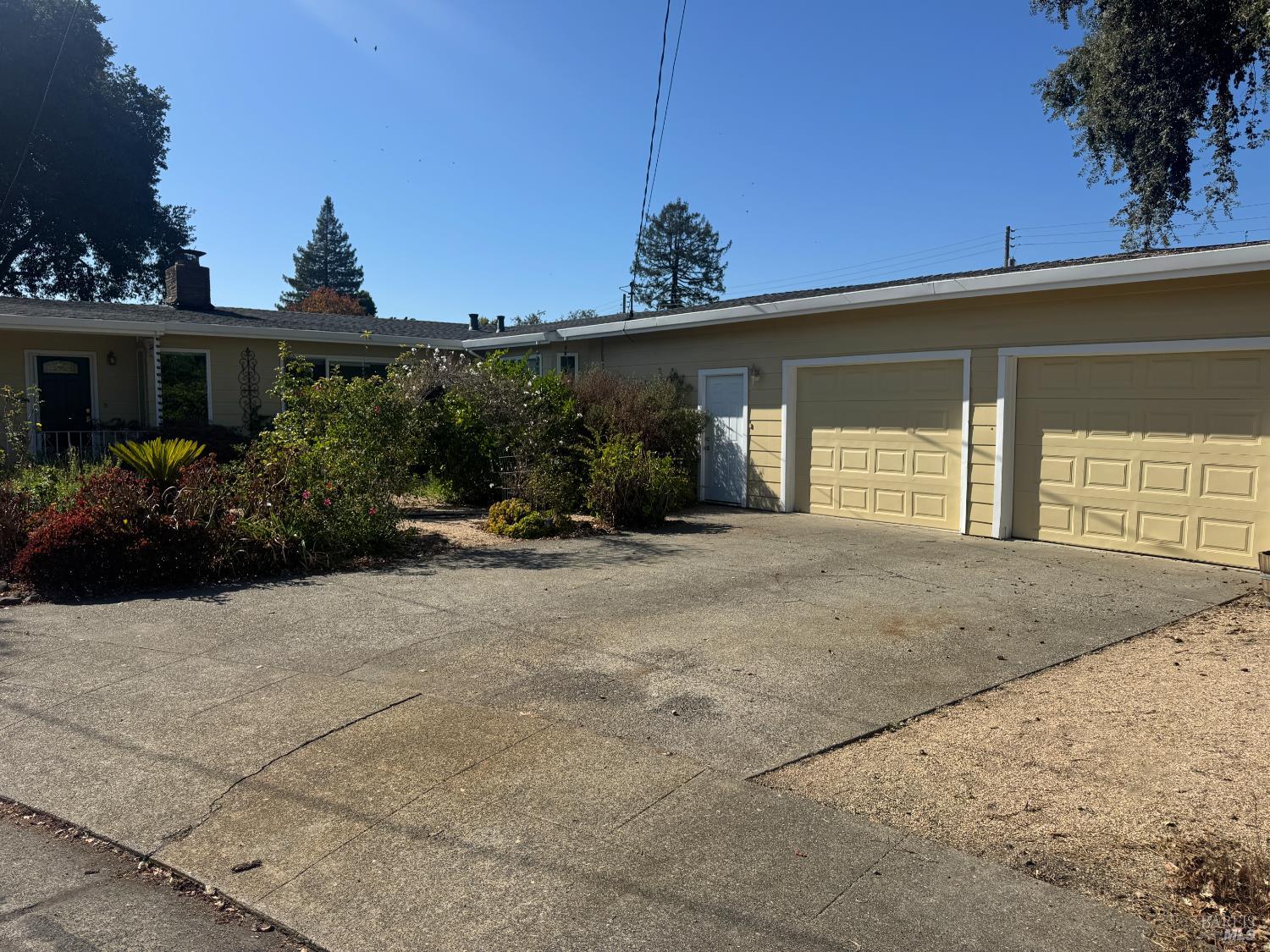 2117 Harris Court Santa Rosa CA 95401