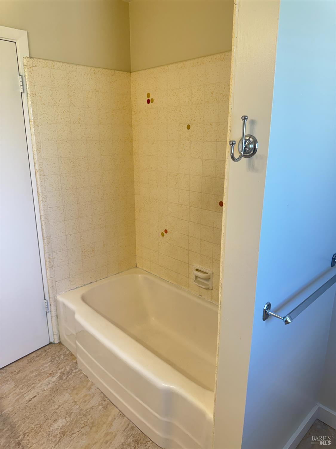 2117 Harris Court Santa Rosa CA 95401