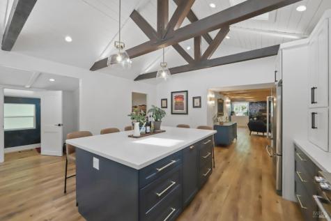 3184 Calistoga Road Santa Rosa CA 95404