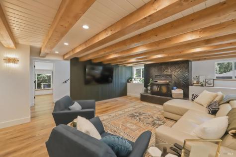 3184 Calistoga Road Santa Rosa CA 95404