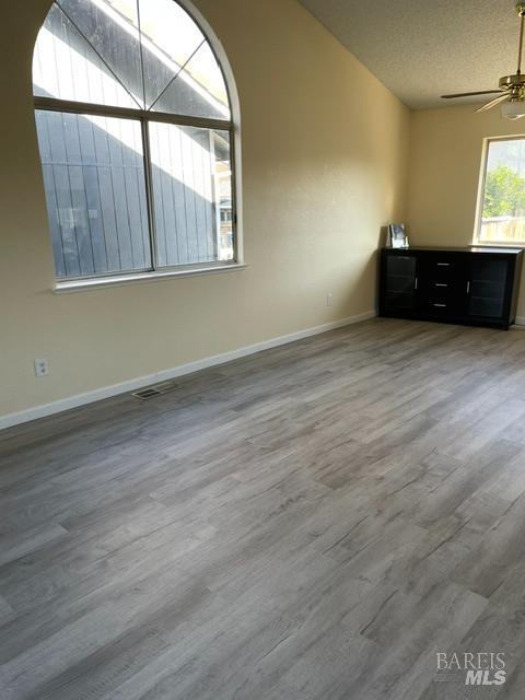 1007 Valley Oak Way Fairfield CA 94533