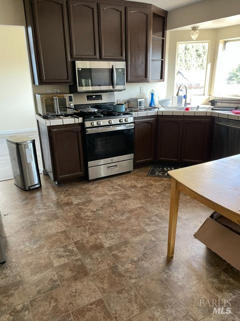 1007 Valley Oak Way Fairfield CA 94533