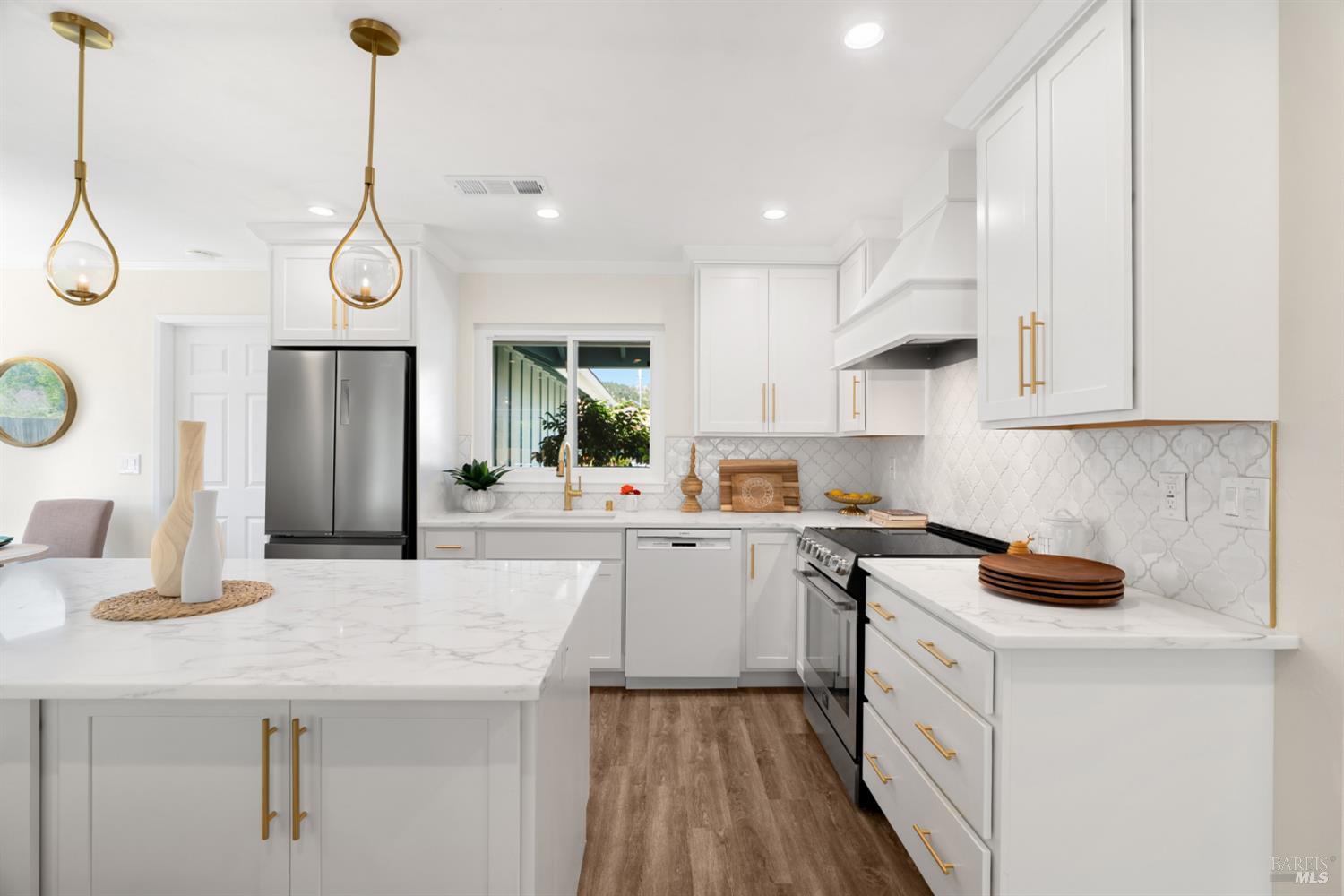 6694 Oakmont Drive Santa Rosa CA 95409