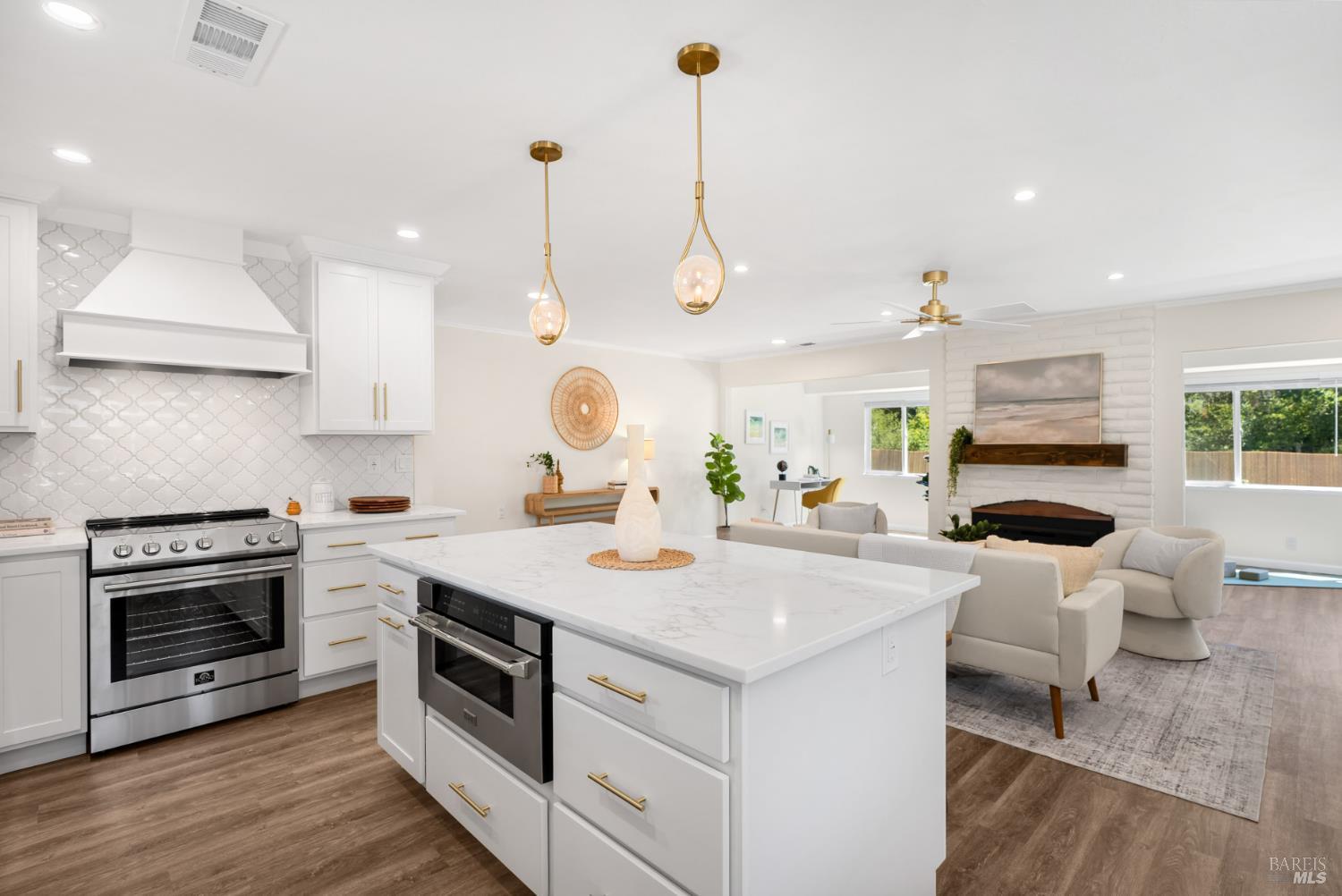 6694 Oakmont Drive Santa Rosa CA 95409