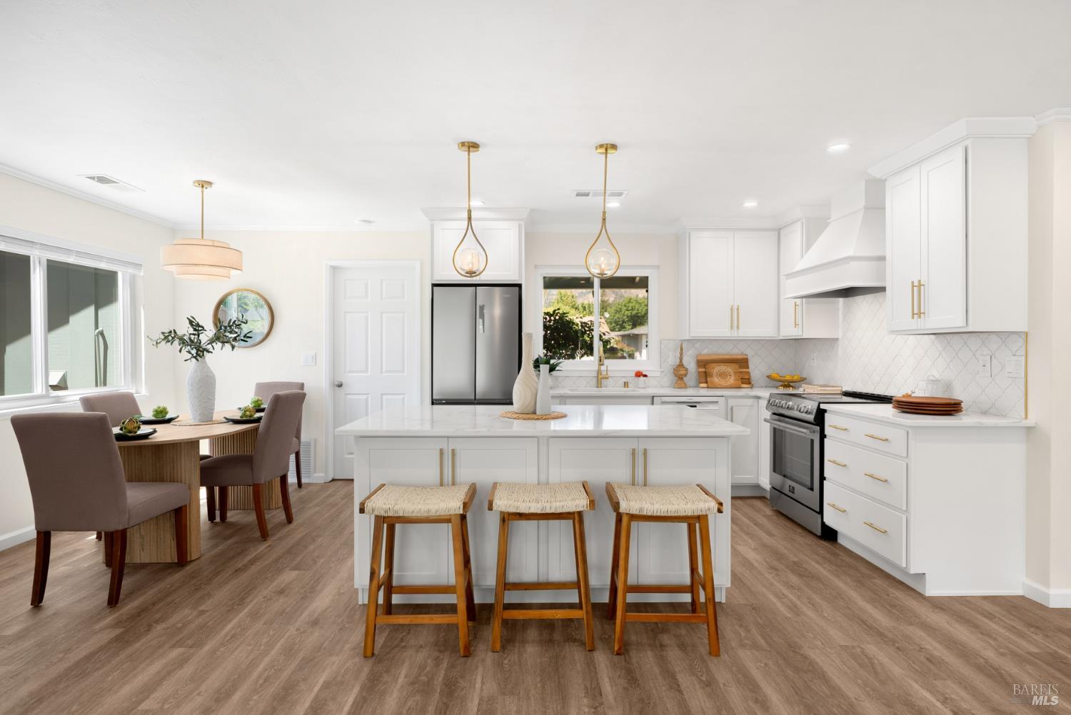 6694 Oakmont Drive Santa Rosa CA 95409