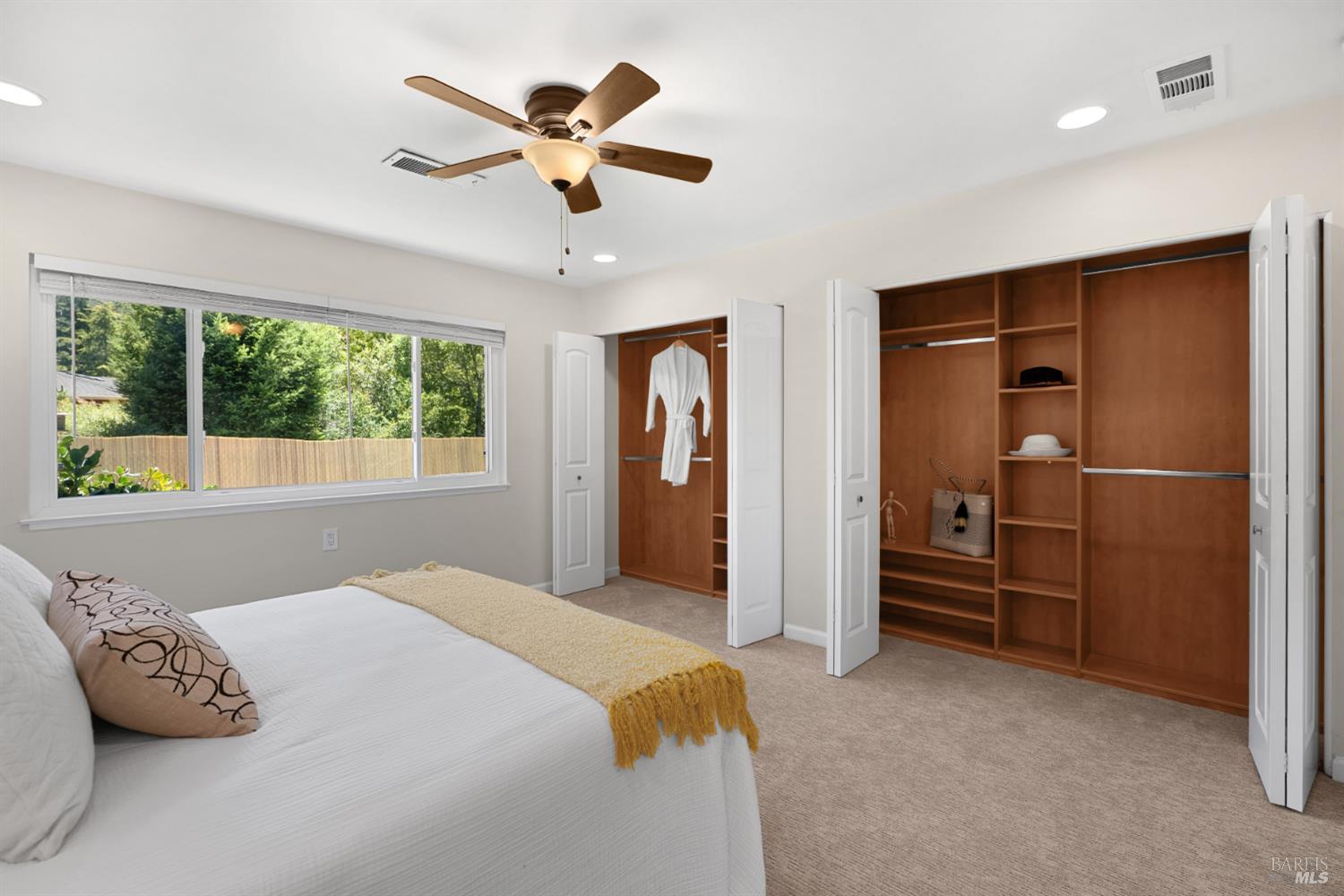 6694 Oakmont Drive Santa Rosa CA 95409