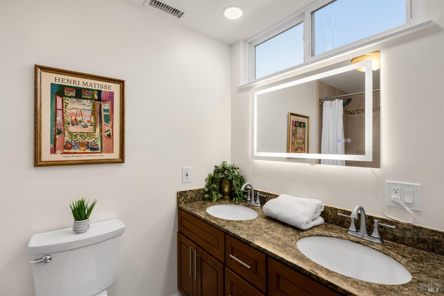6694 Oakmont Drive Santa Rosa CA 95409
