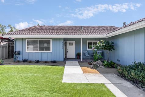 6694 Oakmont Drive Santa Rosa CA 95409
