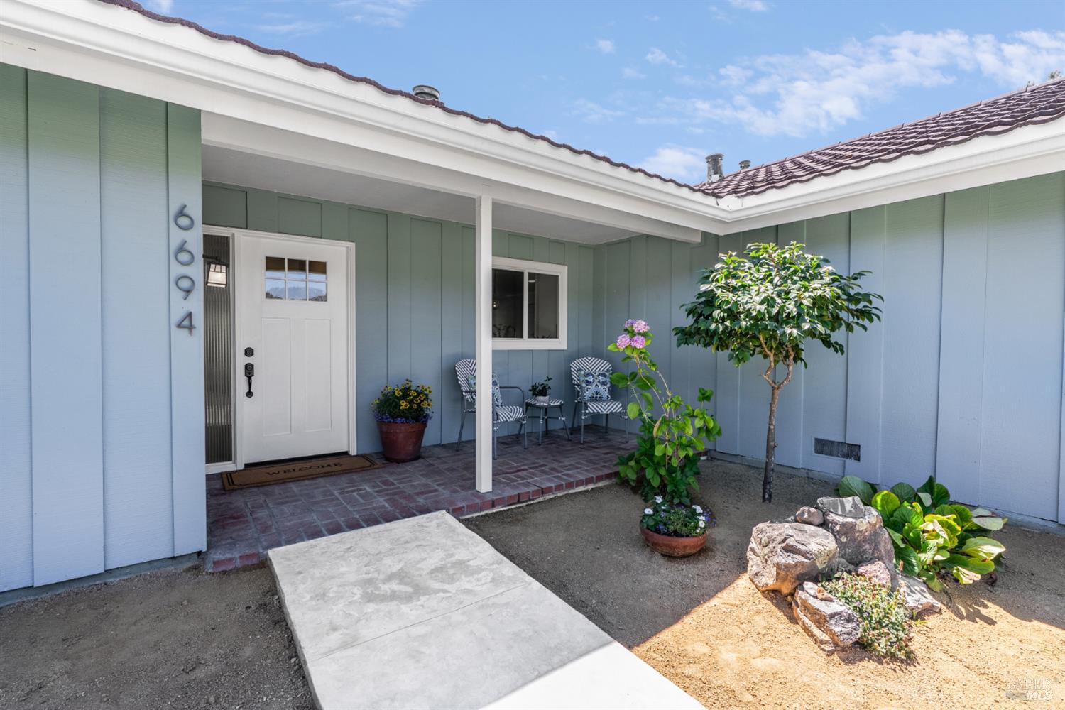 6694 Oakmont Drive Santa Rosa CA 95409