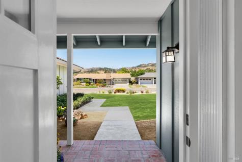 6694 Oakmont Drive Santa Rosa CA 95409