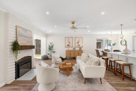 6694 Oakmont Drive Santa Rosa CA 95409