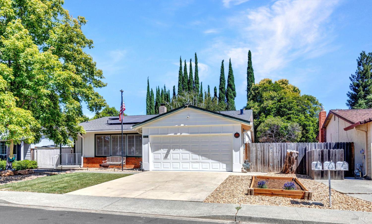 166 Carmel Court Vacaville CA 95688