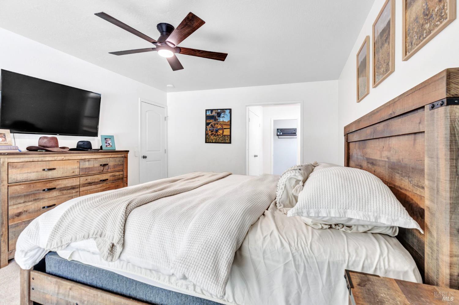 166 Carmel Court Vacaville CA 95688