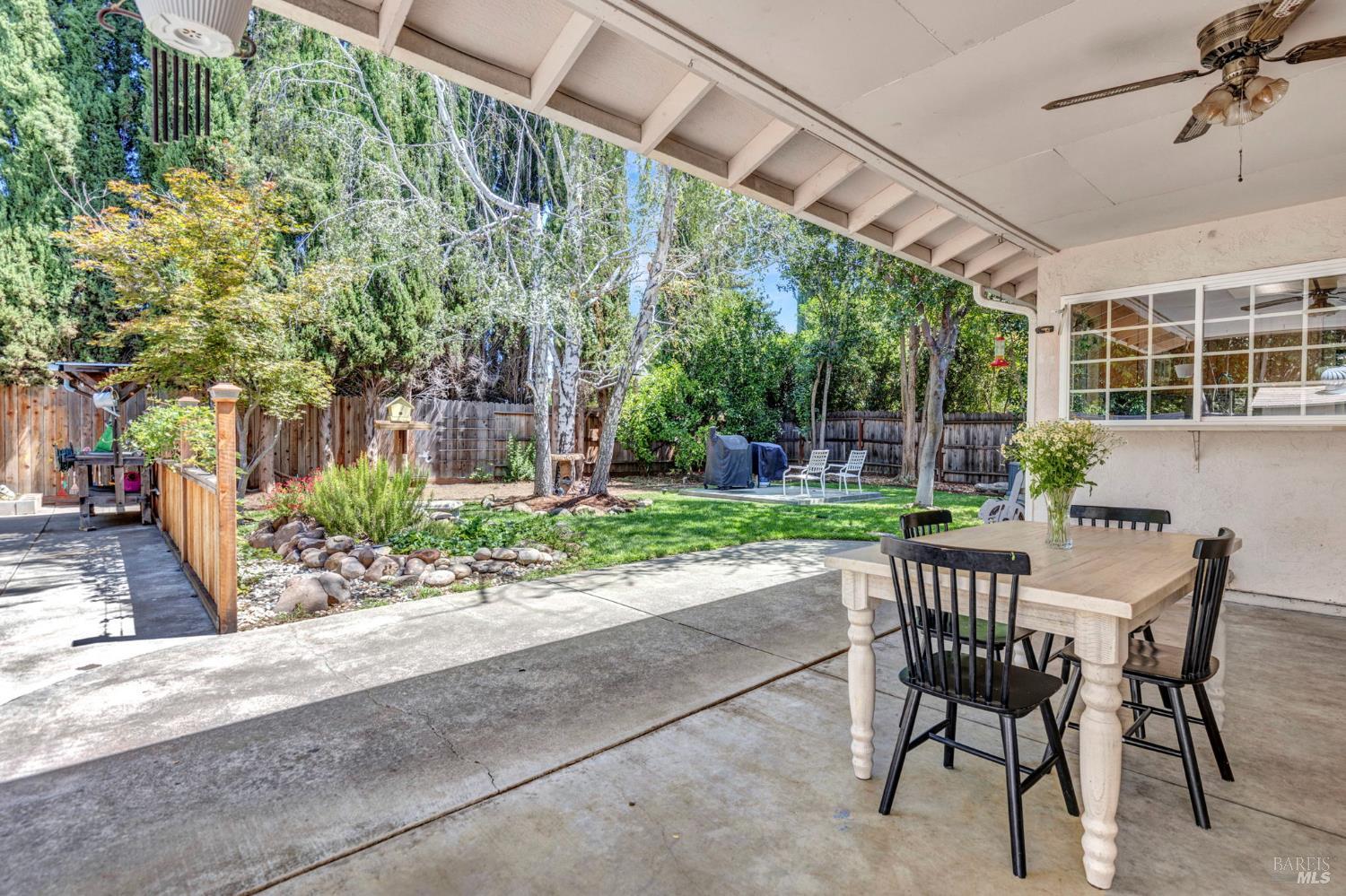 166 Carmel Court Vacaville CA 95688