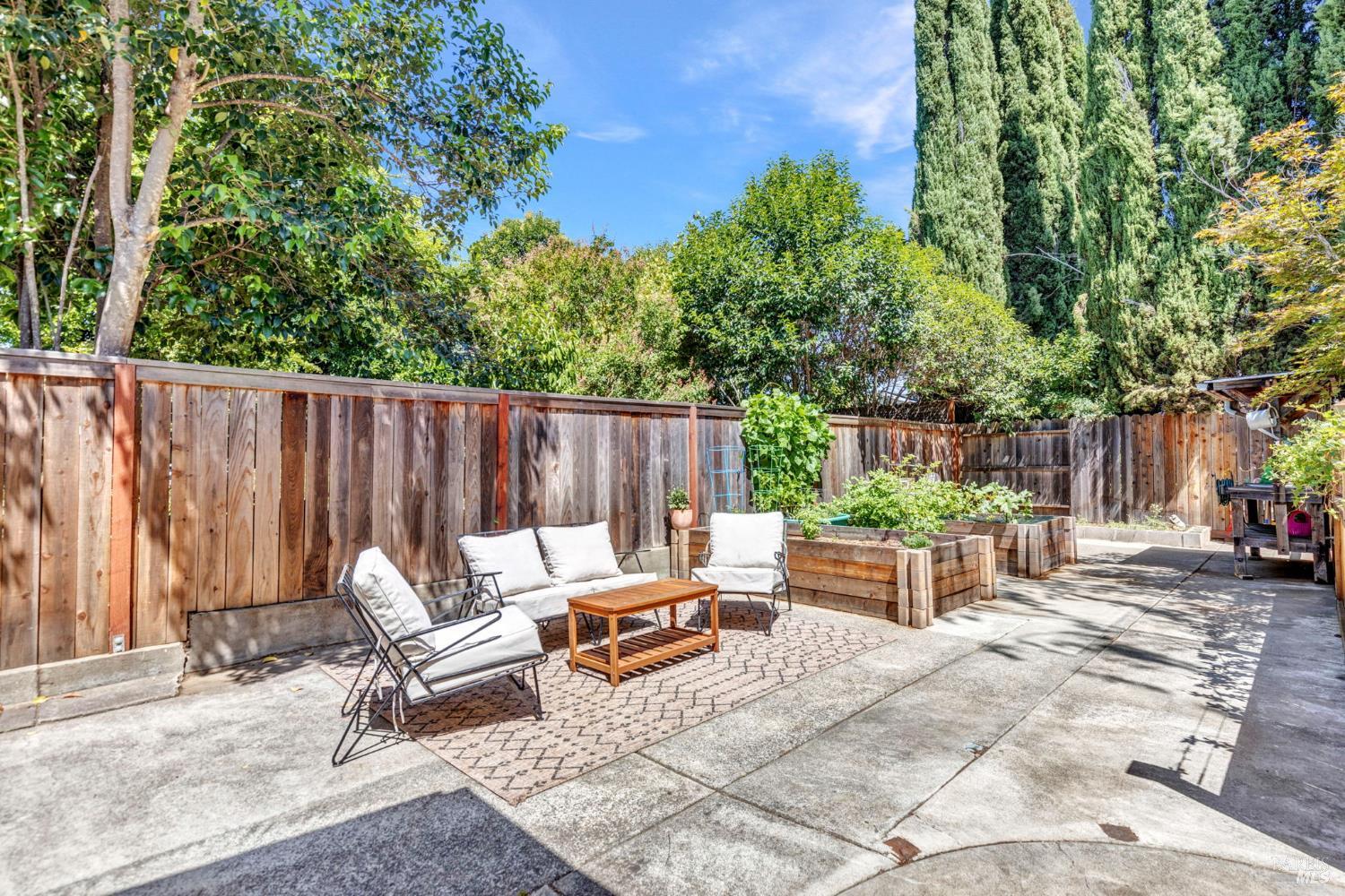 166 Carmel Court Vacaville CA 95688