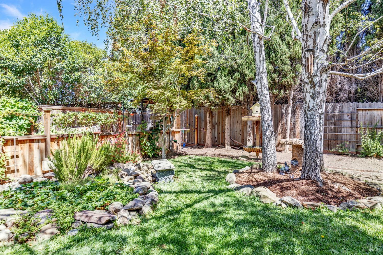 166 Carmel Court Vacaville CA 95688