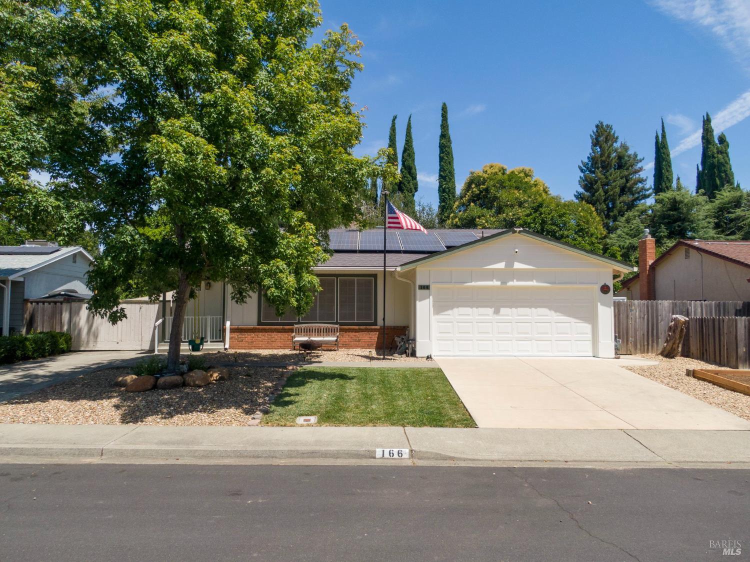 166 Carmel Court Vacaville CA 95688