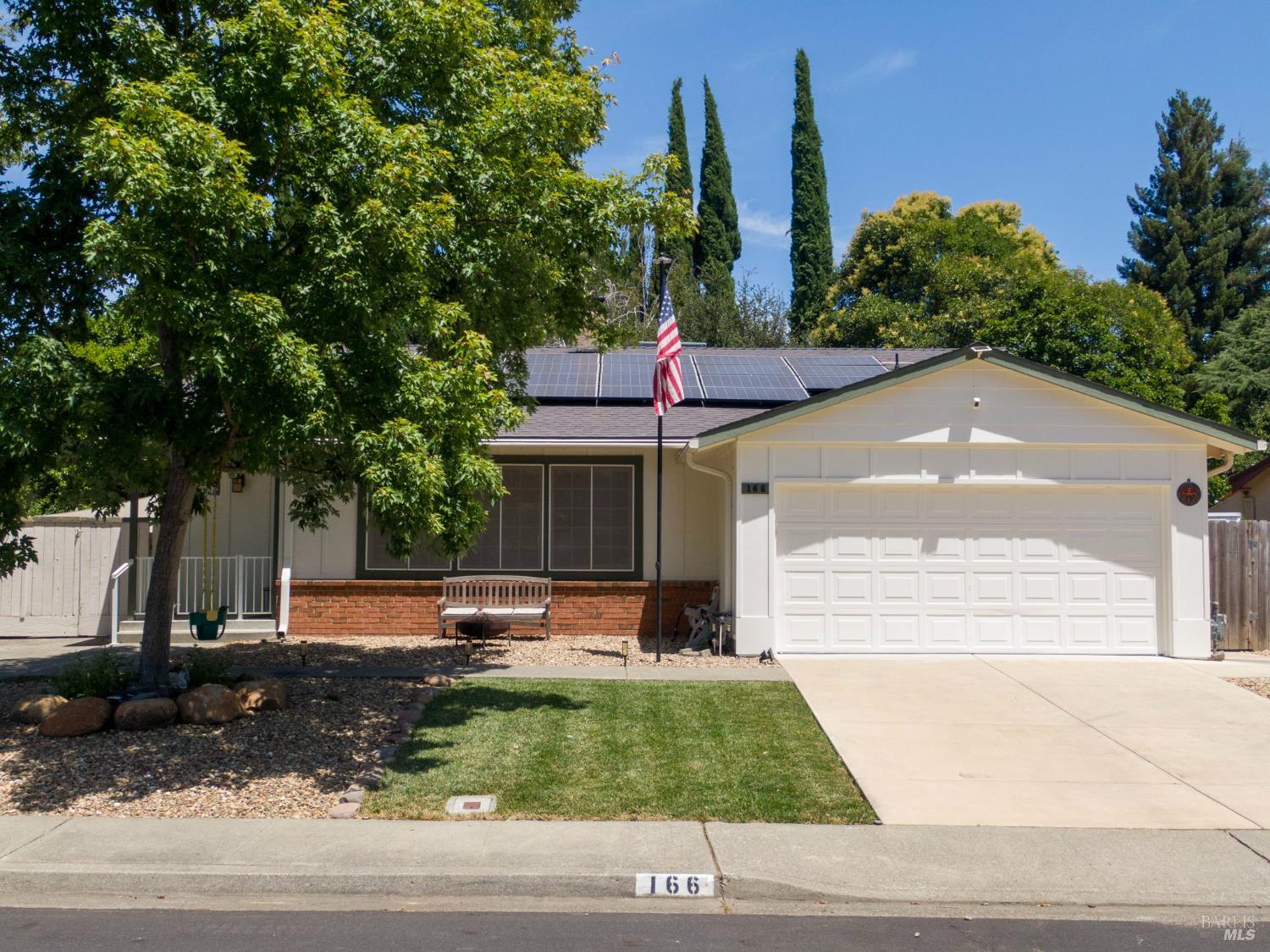 166 Carmel Court Vacaville CA 95688