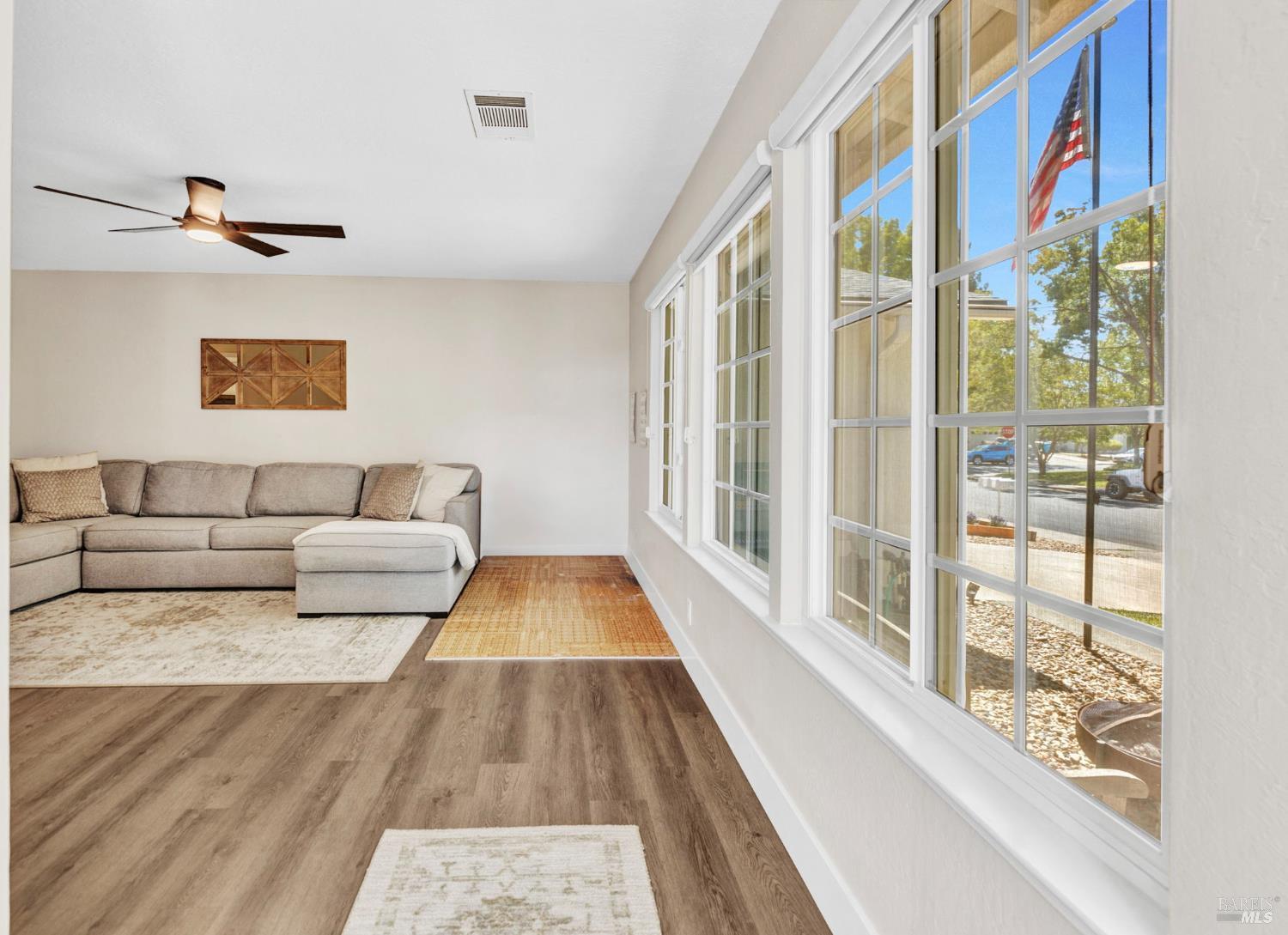 166 Carmel Court Vacaville CA 95688
