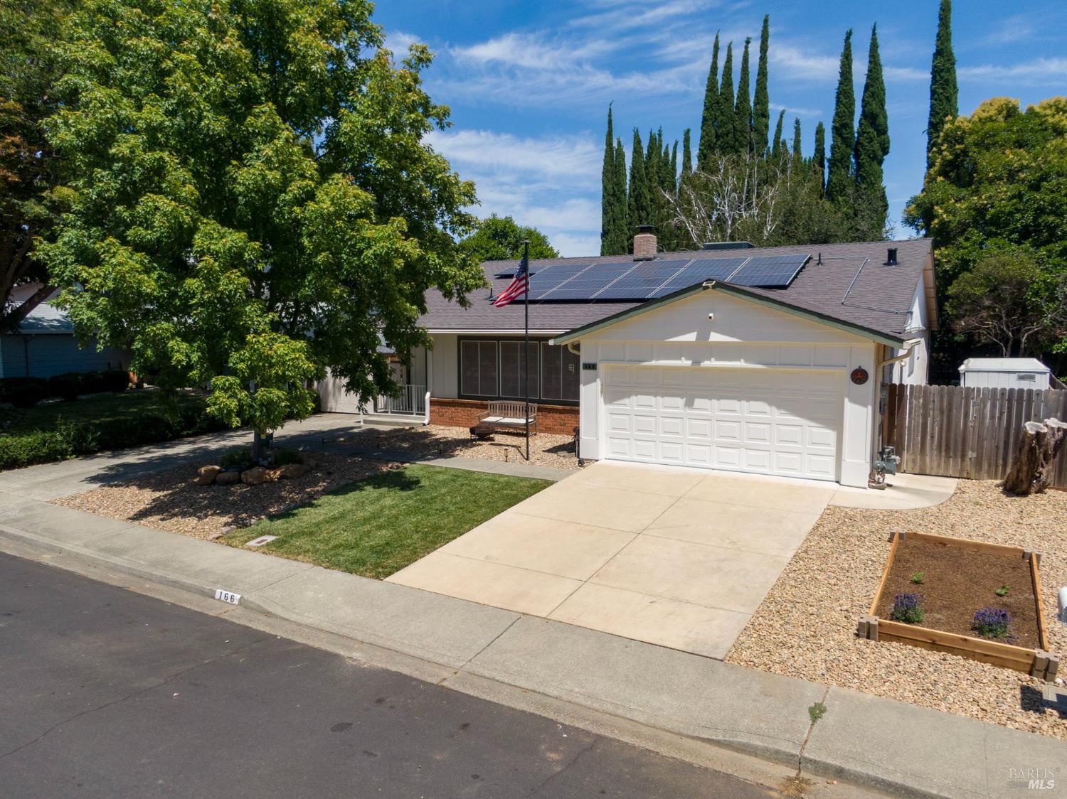 166 Carmel Court Vacaville CA 95688