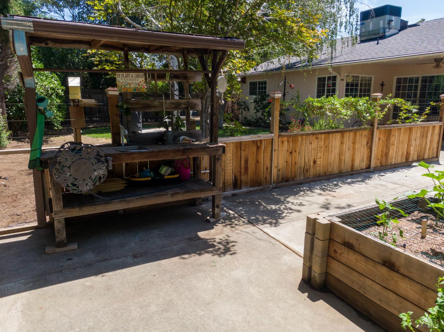 166 Carmel Court Vacaville CA 95688