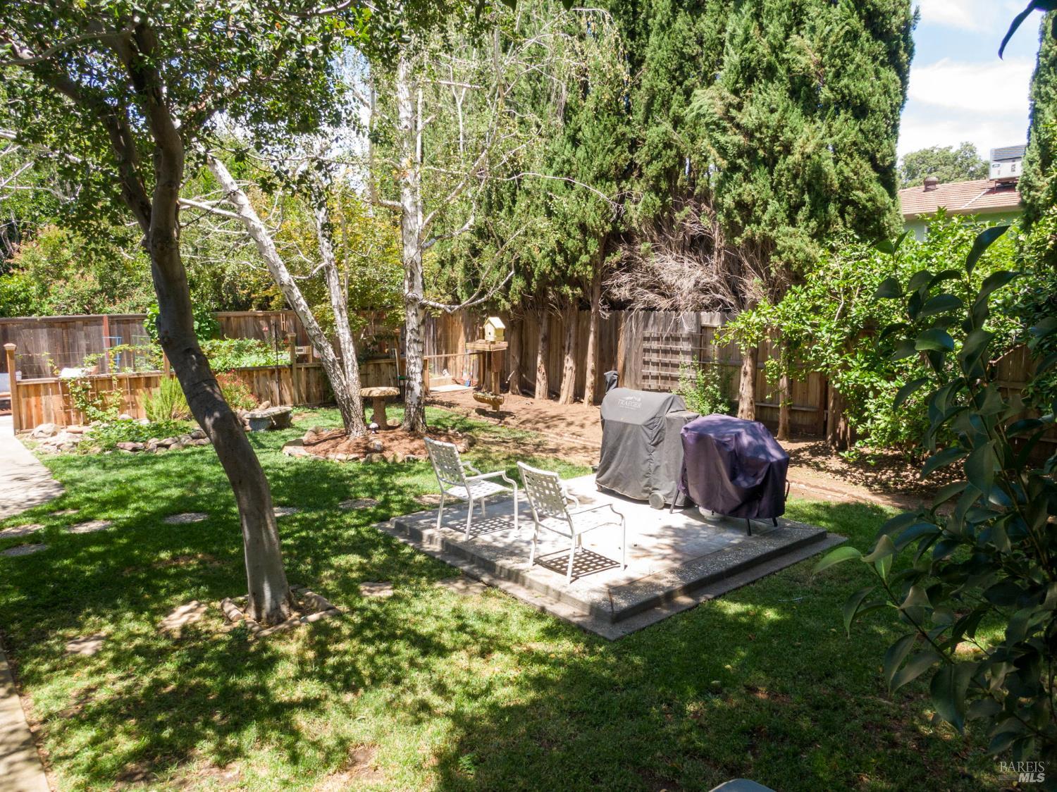 166 Carmel Court Vacaville CA 95688
