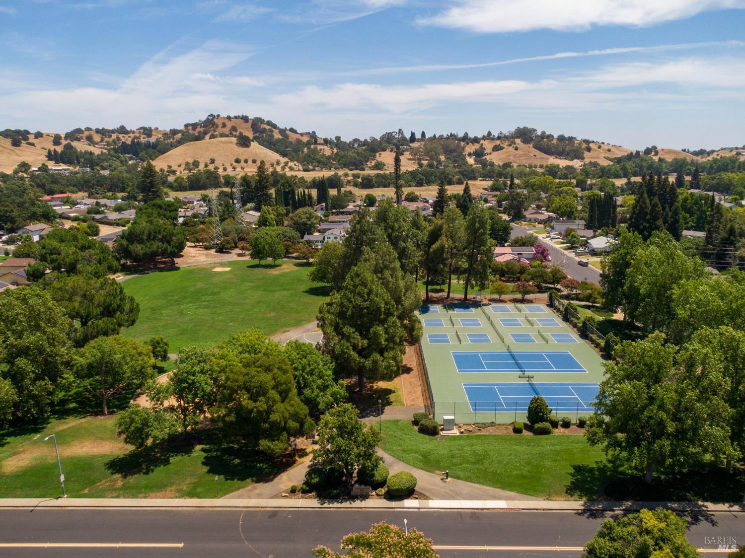 166 Carmel Court Vacaville CA 95688