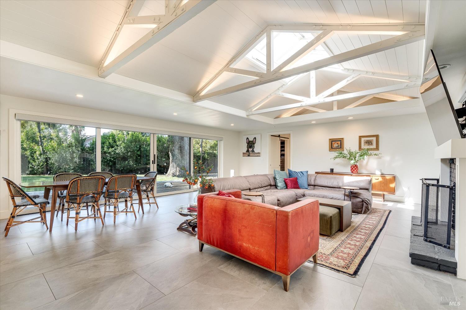 270 Pratt Avenue St. Helena CA 94574