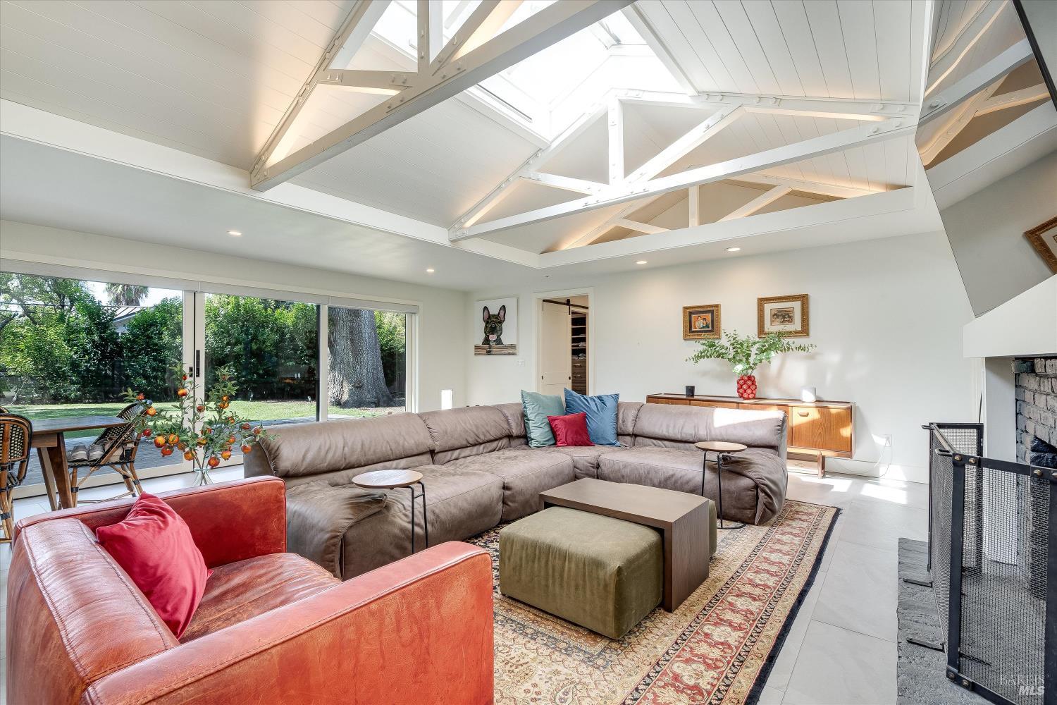 270 Pratt Avenue St. Helena CA 94574