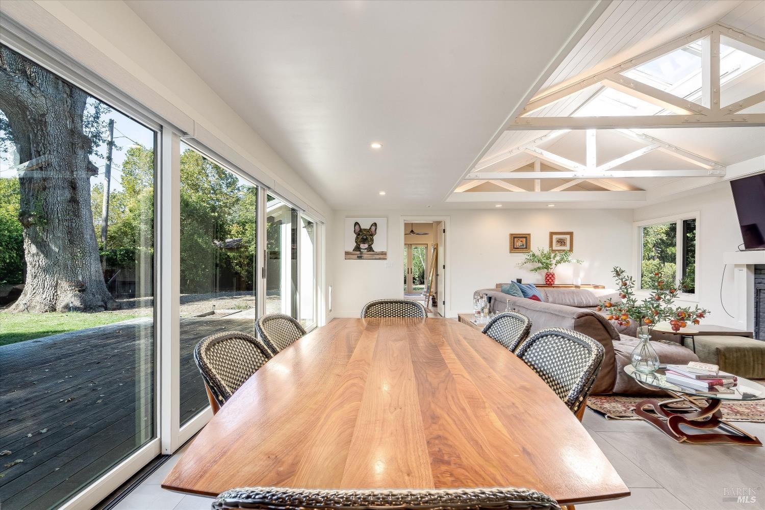 270 Pratt Avenue St. Helena CA 94574