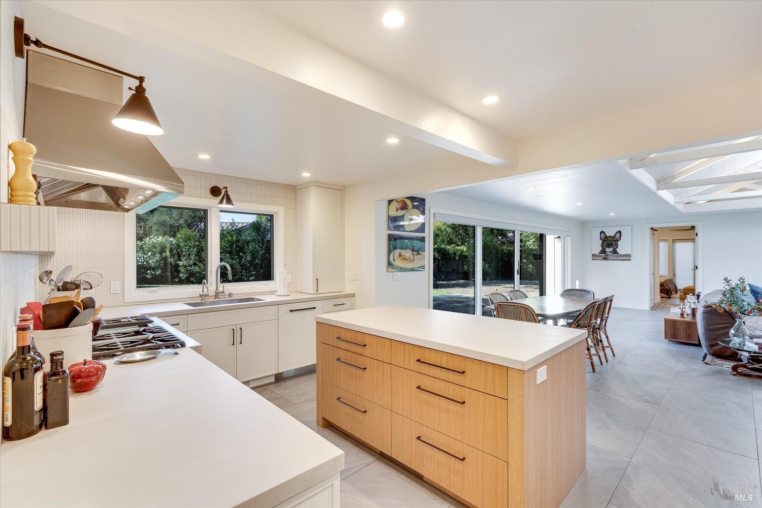 270 Pratt Avenue St. Helena CA 94574