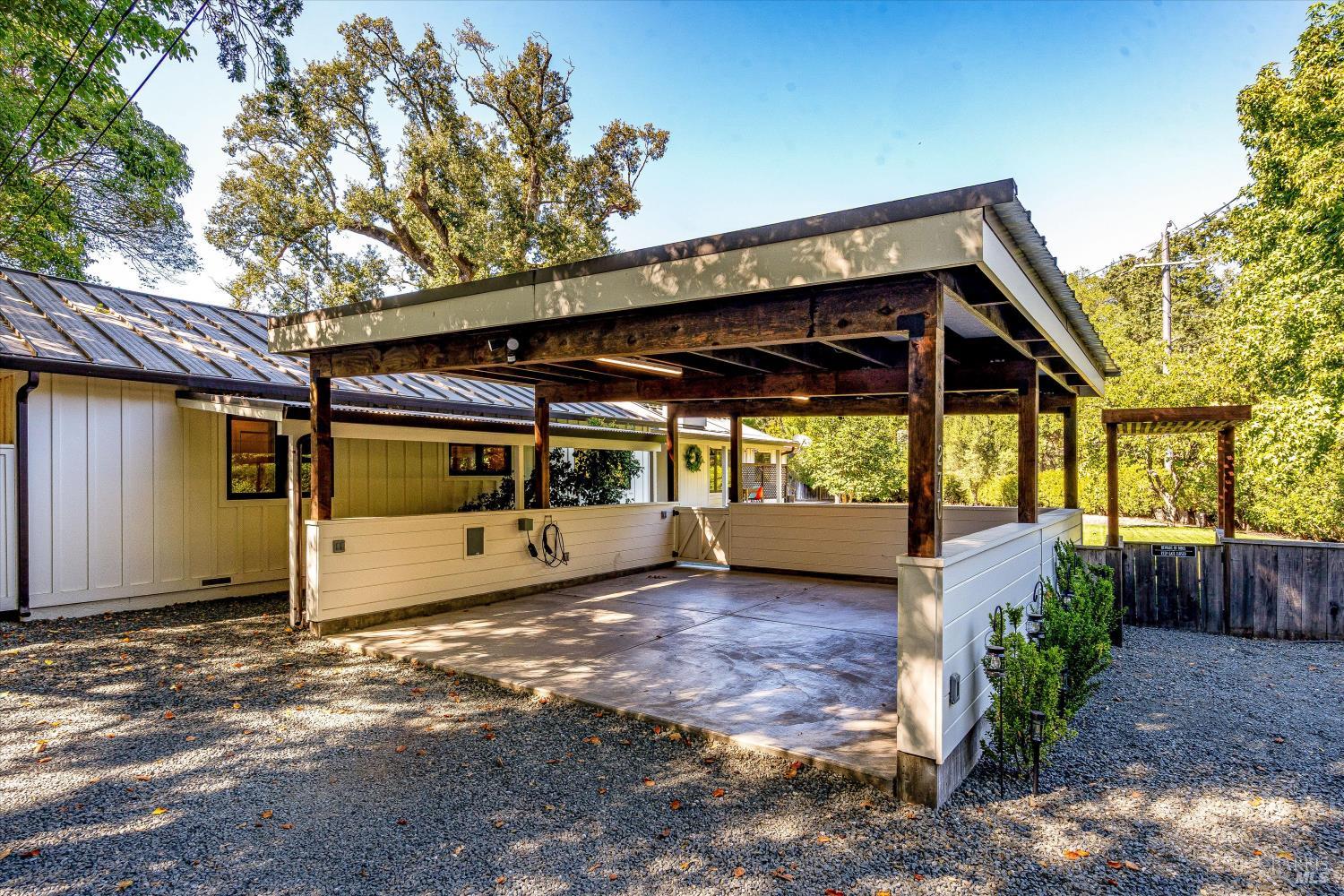 270 Pratt Avenue St. Helena CA 94574