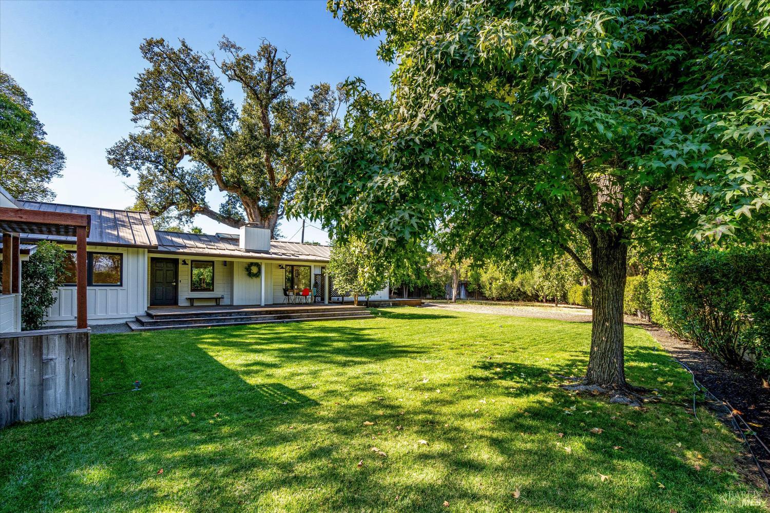 270 Pratt Avenue St. Helena CA 94574