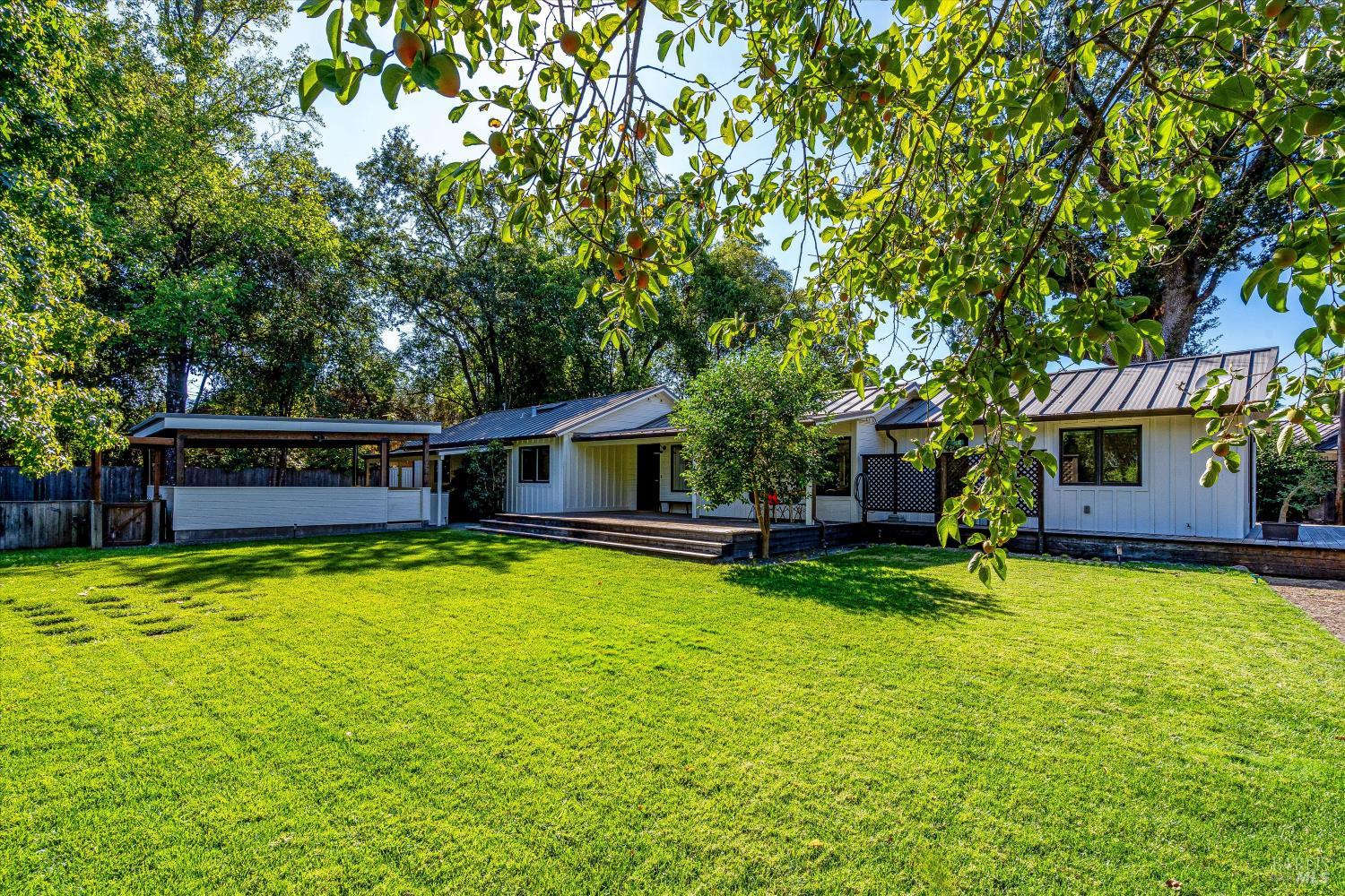 270 Pratt Avenue St. Helena CA 94574