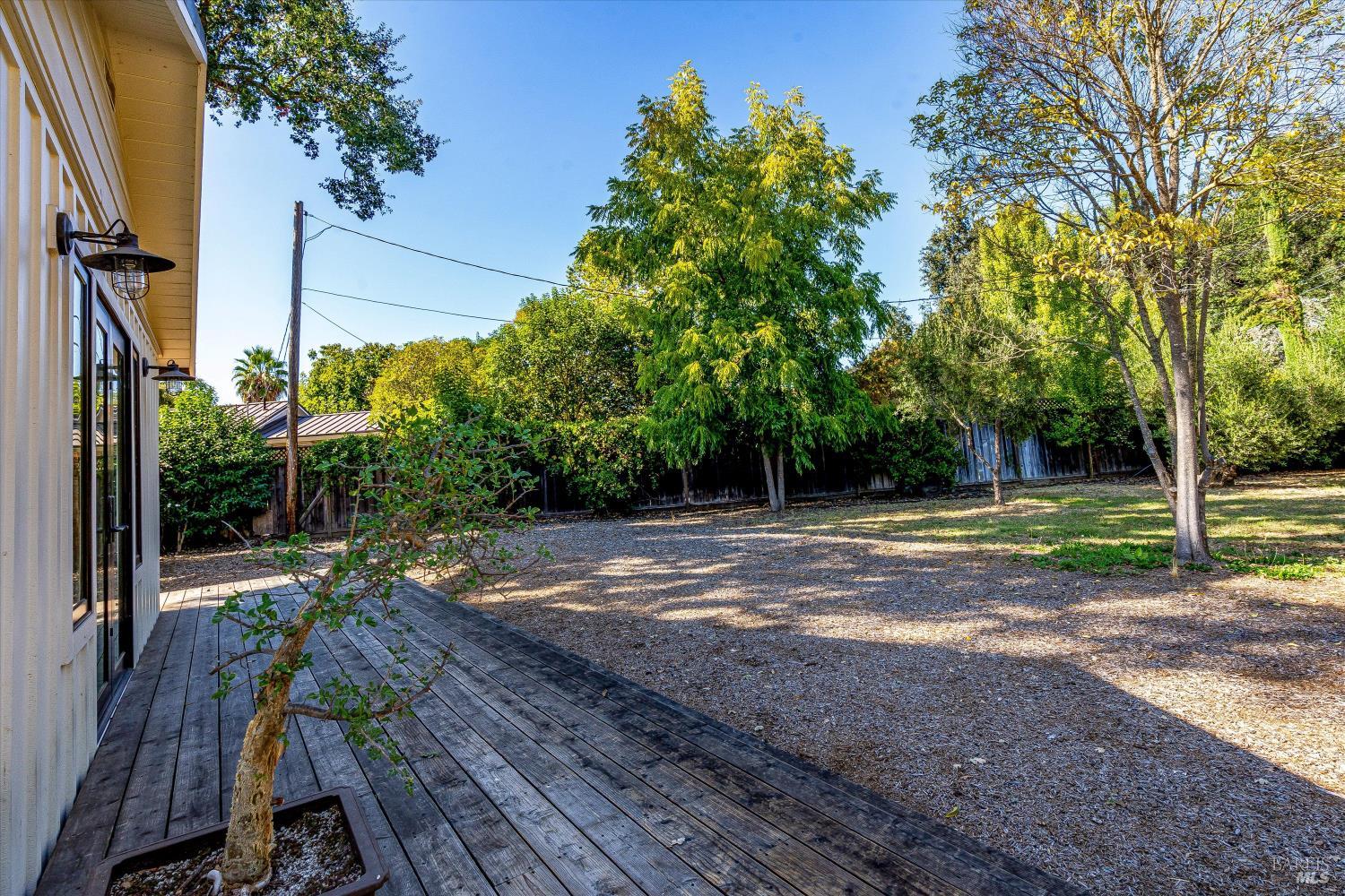 270 Pratt Avenue St. Helena CA 94574