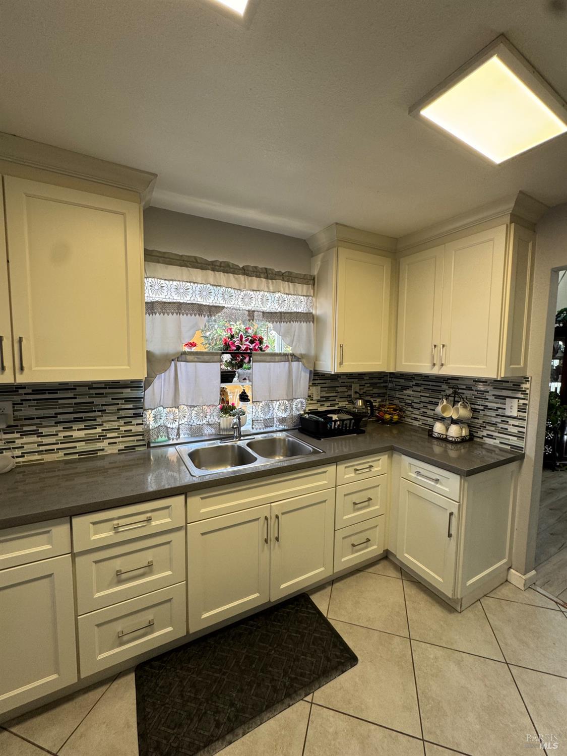 475 Whitney Avenue Vallejo CA 94589