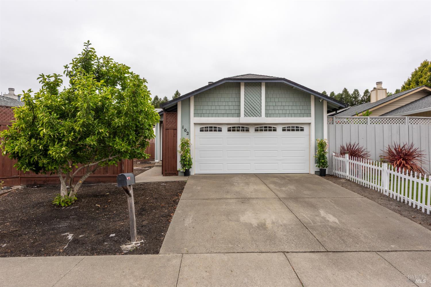 102 Pinewood Court Cotati CA 94931