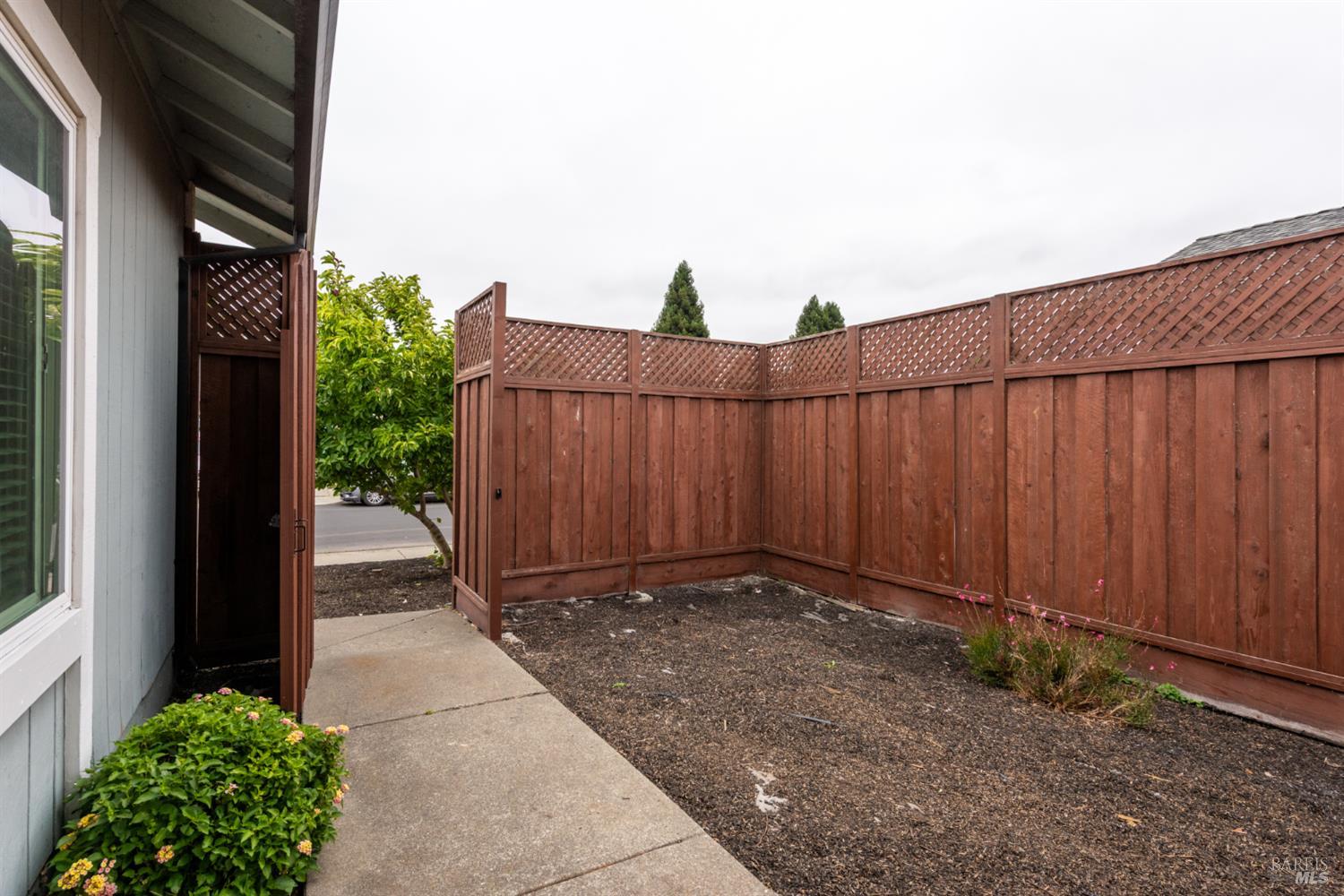 102 Pinewood Court Cotati CA 94931